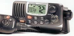 RAY49E: UN GRAN VHF PARA PEQUEÑAS EMBARCACIONES