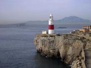 Faro de Punta Europa desde levante