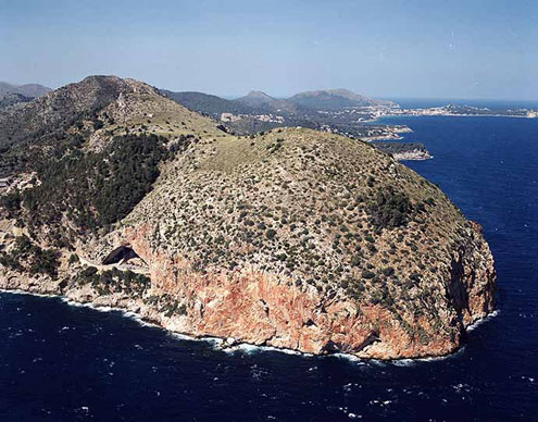 Cap Vermell. La costa hacia el norte. Capdepera