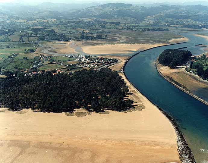 Playa de Rodiles