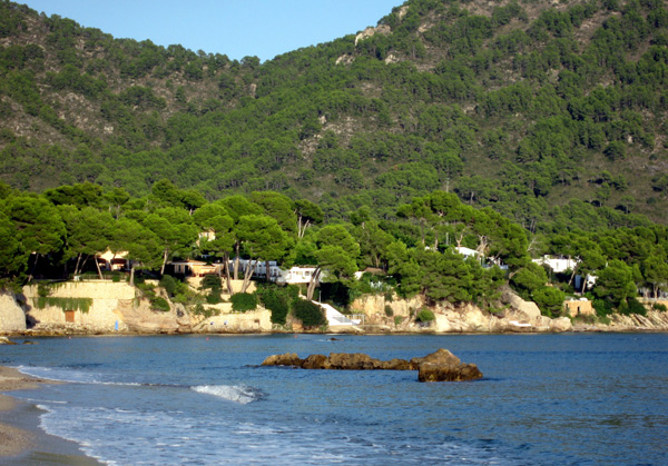 Playa D'Es Ribel. Costa de los Pinos