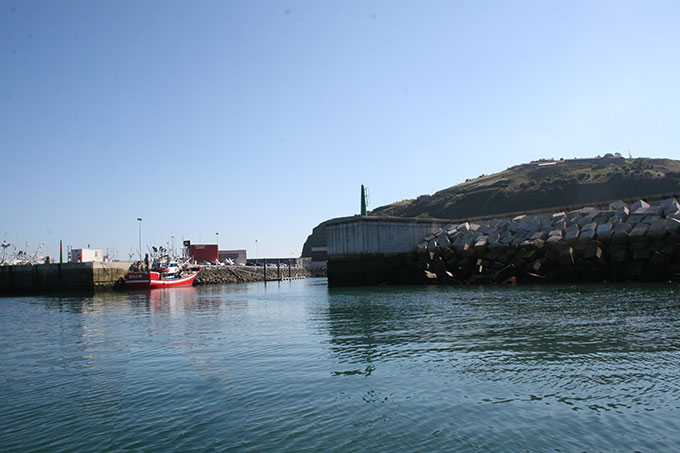 Punta del dique S de Laredo