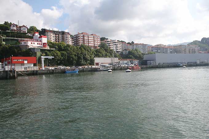 Bermeo. Muelle de Errosape