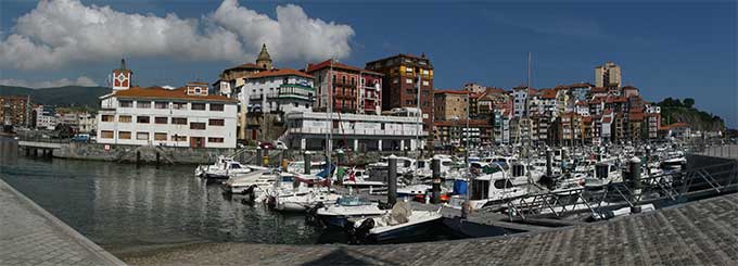 Bermeo. Puerto deportivo