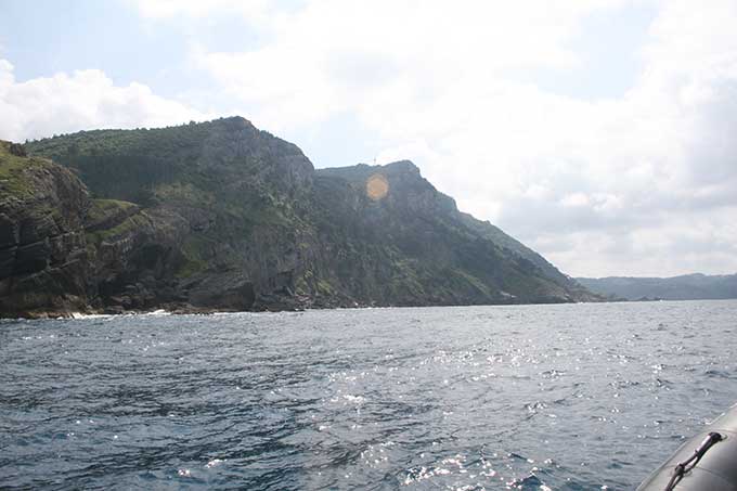 La costa al W de Santa catalina. Al fondo Pta. Arrakulu Muturra