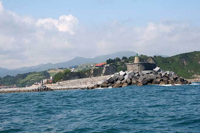 Bocana de la Ría de Zumaia