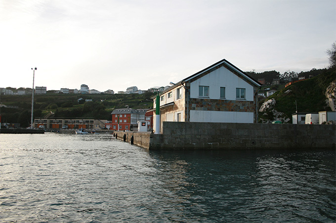 Bocana del puerto de O Barqueiro