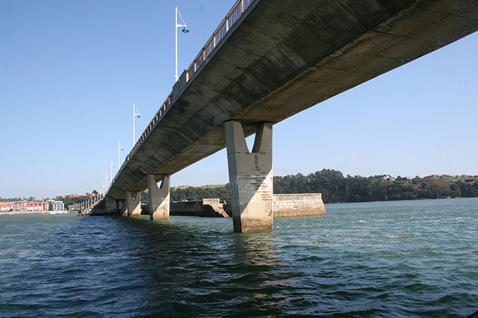 Entrada a la Ría de Cubas