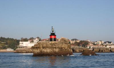 01170 Faro de Peña Horadada. Santander