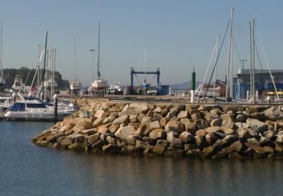 04415 Dique de Abrigo. Puerto deportivo Vilanova de Arousa