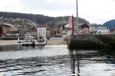 04610 Puerto de Bueu. Dique muelle extremo