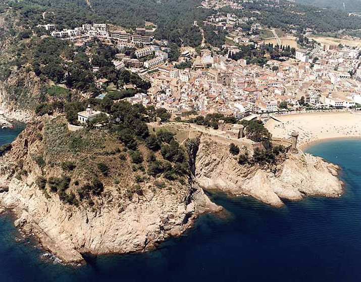 Faro de Tossa