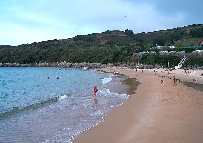 Playa de la Arena (Arnuero)