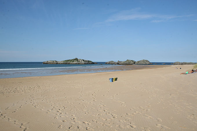 Playa de Tregandín Noja 