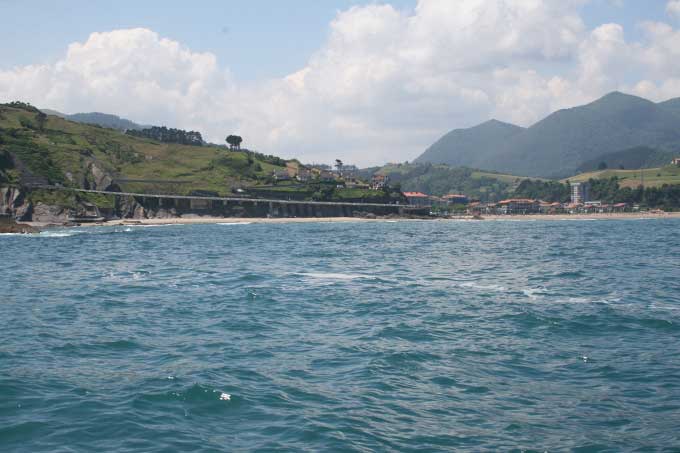 Playa de Deba y Lapari (Deba)