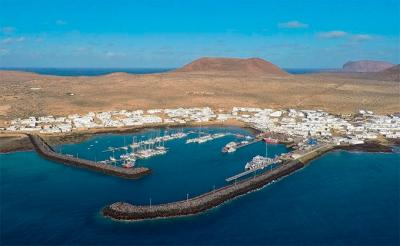 Puerto de La Graciosa. P.D. Caleta de Sebo