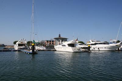 Puerto Deportivo Marina del Cantábrico. Marina de Santander.  Santander