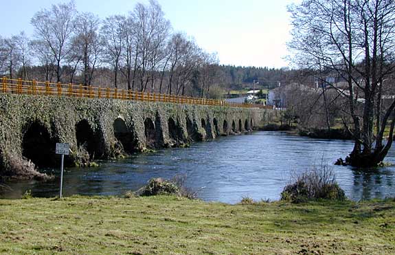 Puente de Uriz