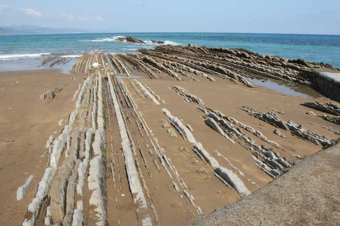 Flysch intermareal Deva - Zumaia