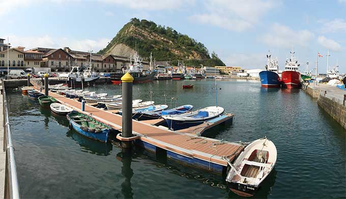 Getaria. Puerto