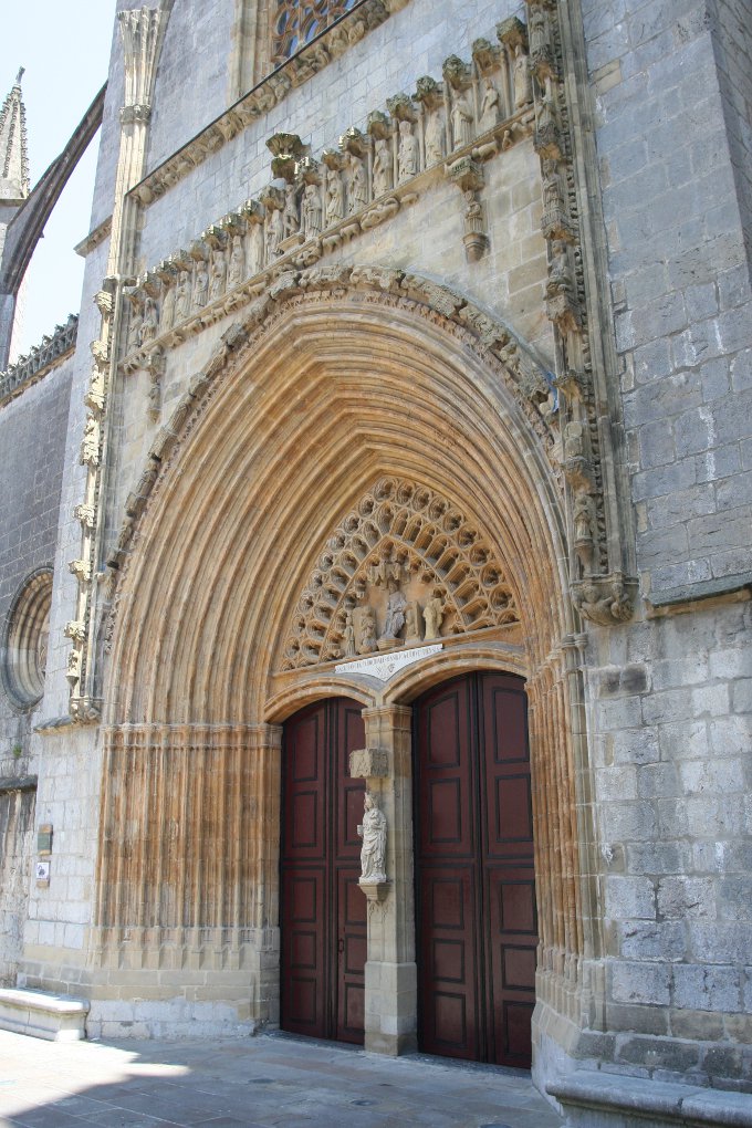  Basílica de la Asunción de Santa María