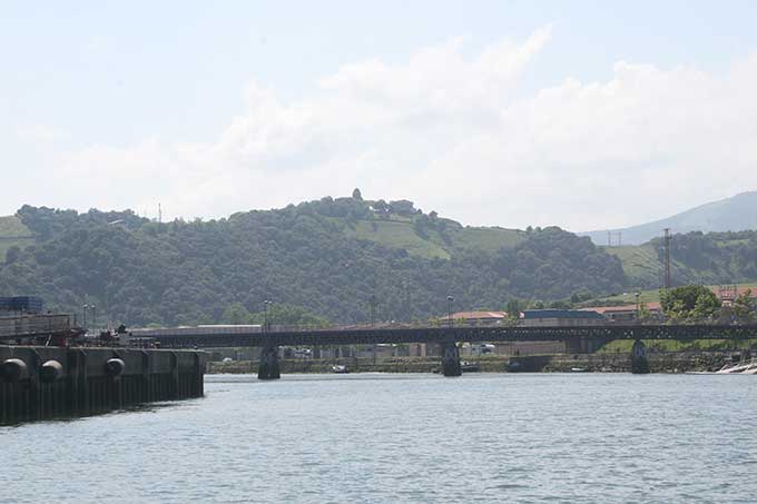 Puente sobre el Urola