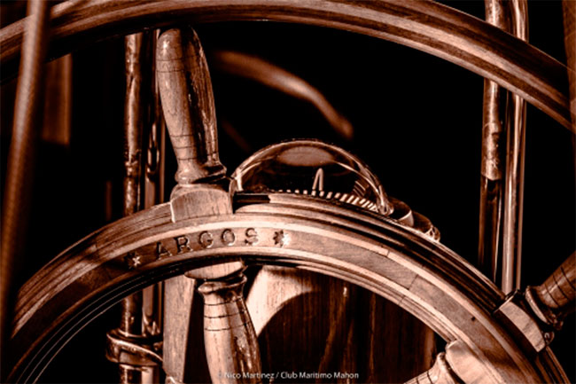 Detalle de la rueda del Argos (1964).