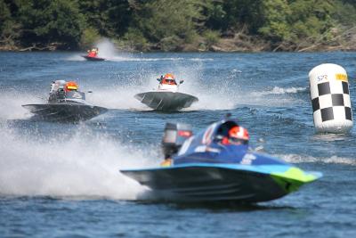 El ceutí Paco Ríos se hace con el Campeonato de España de Motonáutica en las aguas del Miño