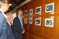 Su Majestad el Rey inaugura en Baiona la exposición del 50 aniversario del Monte Real Club de Yates 