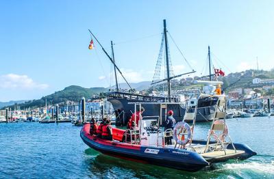 El Monte Real acerca al mar a  menores tutelados por la Xunta de Galicia