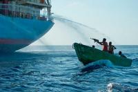 Un metanero español y un quimiquero británico sufren los primeros ataques piratas en la zona de Somalia en dos años y medio