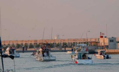 El Real Club Náutico de Valencia se impone en el 1er Maratón de Pesca Recreativa del Golfo de Valencia y custodiará el Trofeo hasta su próxima edición. 