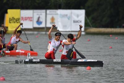 Pablo Crespo y Manuel Fontán lograron un triunfo histórico al coronarse campeones del mundo en la final de C2 1000 metro