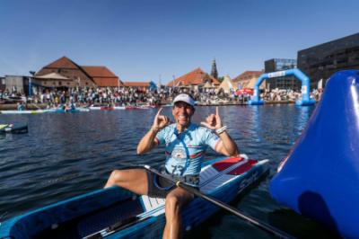 Esperanza Barreras se adjudica el tercer título mundial de distancia en el ISA World SUP and Paddleboard Championship 2024