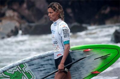 Iballa Ruano medalla de bronce en el Campeonato del mundo de Stand Up paddle disciplina de olas 