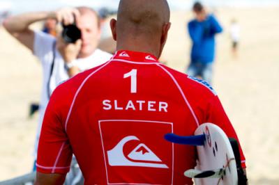 KELLY SLATER acaricia en Puerto Rico su 10º Título Mundial