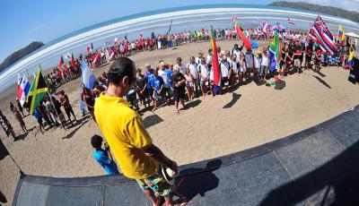 Los equipos fuertes siguen adelante en un sexto día cargado de acción en Playa Venao 