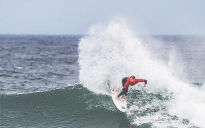 Olas de dos metros en la primera jornada del Pantín Classic de Surf