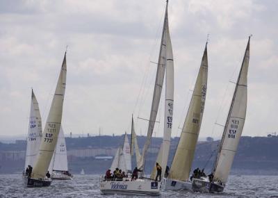 El Castrosua, el Solventis y el Marva ganan la VIII Regata S.A.R. Infanta Elena