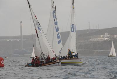 El Unión Risco/BBVA buscará el título mañana sábado en el Campeonato La Caja de Canarias de Vela Latina Canaria