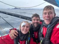 El Team Malizia de Boris Herrmann lidera la flota a su paso por Cabo de Hornos
