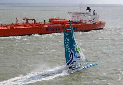 Roun Britain and Ireland: “Oman Sail – Mussandam” lidera la flota 