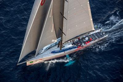 Wild Oats XI domina en real. La intriga está en quien podrá llevarse el gato al agua en compensado