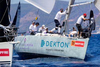 El barco almeriense ‘Peneque Pro’ cumple su primer objetivo en la 40 Copa del Rey Mapfre