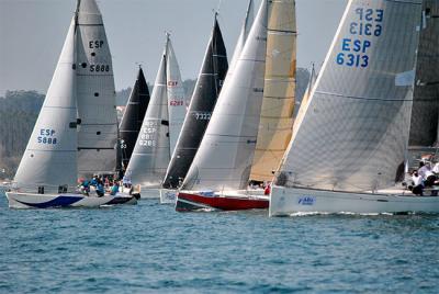 La 7ª Regata Interclubes regresa este sábado a la ría de Pontevedra