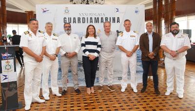 La Regata Guardiamarina de Cruceros, con alta participación y los nuevos J99 de la Armada para una clásica de dos etapas Marín-Vigo-Marín