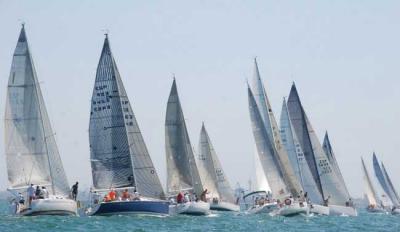 Máxima emocion de cara a la jornada final de la 42 Semana Náutica de El Puerto de Santa María