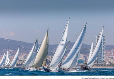 Un mar y un viento de lujo en la primera jornada de la regata Puig Vela Clàssica 