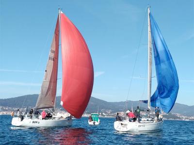 “Aceites Abril” y “Salaño Dos”, dan primero en el Open Repsol de Invierno del Náutico de Vigo