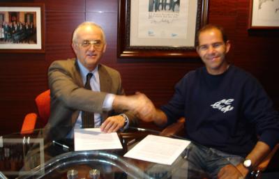 El RCN Valencia patrocina a Pablo Torres para participar en la Mini Transat 2011